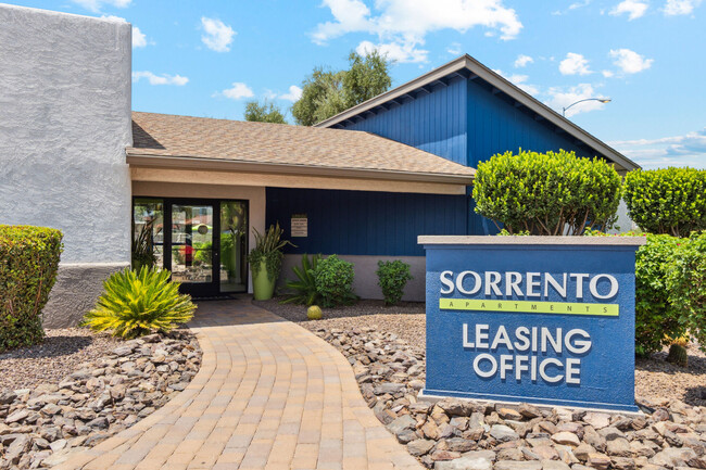 Sorrento Apartments in Mesa, AZ - Building Photo - Building Photo