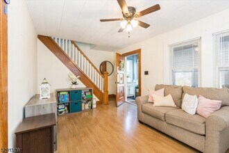 636 E Passaic Ave in Bloomfield, NJ - Building Photo - Building Photo