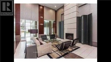 17 Barberry Pl in Toronto, ON - Building Photo - Building Photo