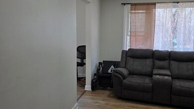 20 Arrowhead Dr in Algonquin, IL - Building Photo - Building Photo