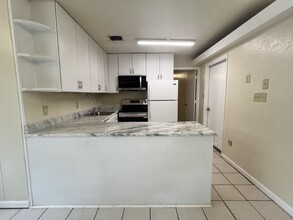 3205 Gallant Fox Trail in Tallahassee, FL - Building Photo - Building Photo
