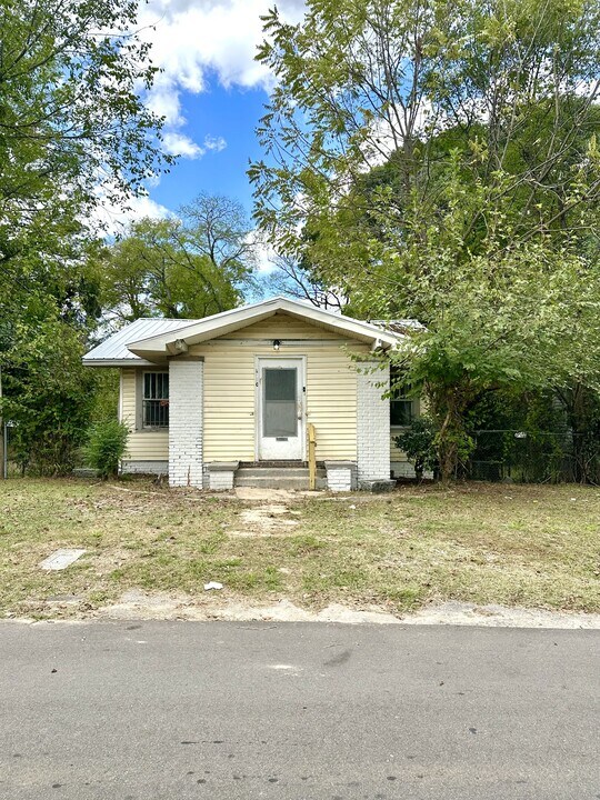 2610 Ave P in Birmingham, AL - Building Photo