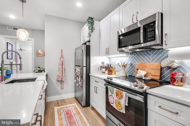 property at 1144 Frankford Ave