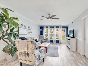 4230 Jack Frost Ct in Naples, FL - Building Photo - Building Photo