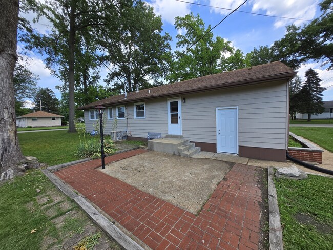 125 Florisota Dr in Florissant, MO - Building Photo - Building Photo