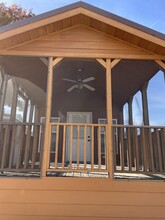 48936 River Park Rd in Oakhurst, CA - Building Photo - Building Photo