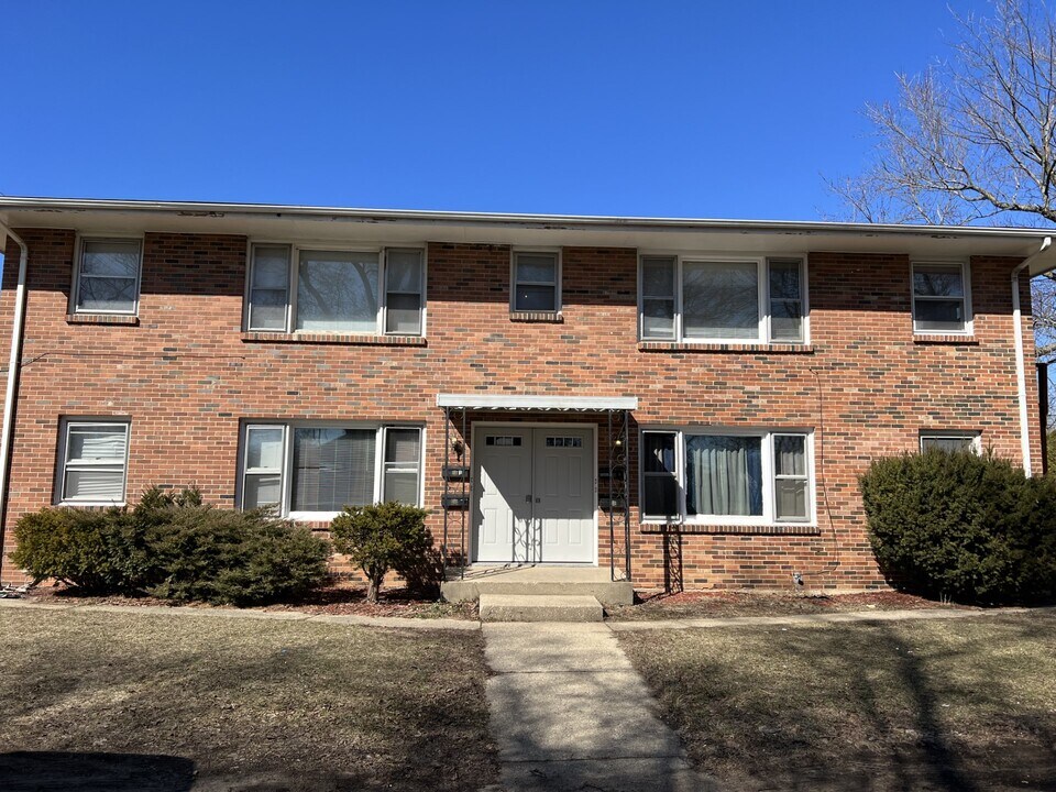 5905 Walker Ave, Unit #3 in Loves Park, IL - Building Photo