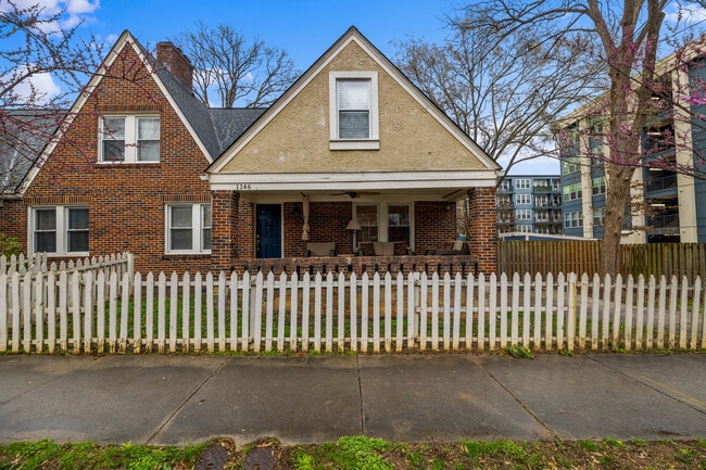property at 1146 Wade St NE