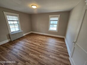 89 Prospect Ave in Red Bank, NJ - Building Photo - Building Photo