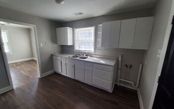 1155 S Greer St in Memphis, TN - Building Photo - Building Photo