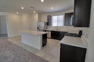 857 Calle Tikal in Sahuarita, AZ - Building Photo - Building Photo