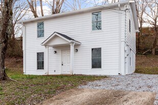 612 Andrea Ct in Nashville, TN - Building Photo