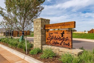 12733 NW 2nd St in Yukon, OK - Building Photo - Building Photo