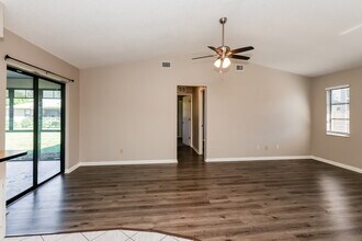 1413 SE 30th St in Cape Coral, FL - Building Photo - Building Photo