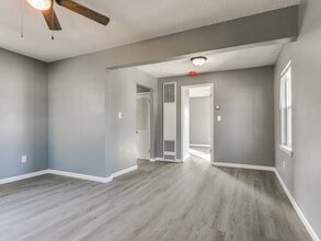 615 N Kickapoo Ave in Shawnee, OK - Building Photo - Building Photo