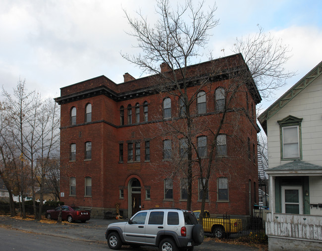 432 4th Ave in Troy, NY - Building Photo - Building Photo