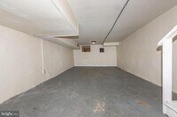 32 N Decker Ave photo'