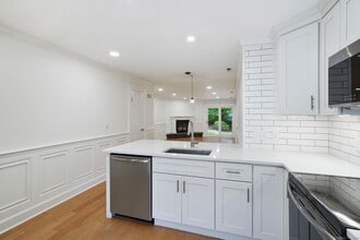 1 Wolfpit Ave in Norwalk, CT - Building Photo - Building Photo