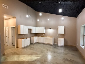 1991 County Rd 2443 in Rusk, TX - Foto de edificio - Building Photo