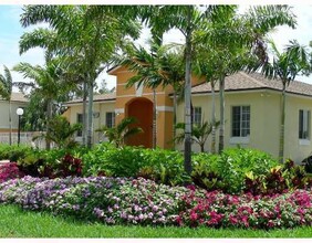 3650 N 56th Ave, Unit 510 in Hollywood, FL - Foto de edificio - Building Photo