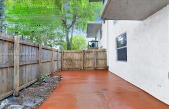8309 SW 142nd Ave in Miami, FL - Building Photo - Building Photo