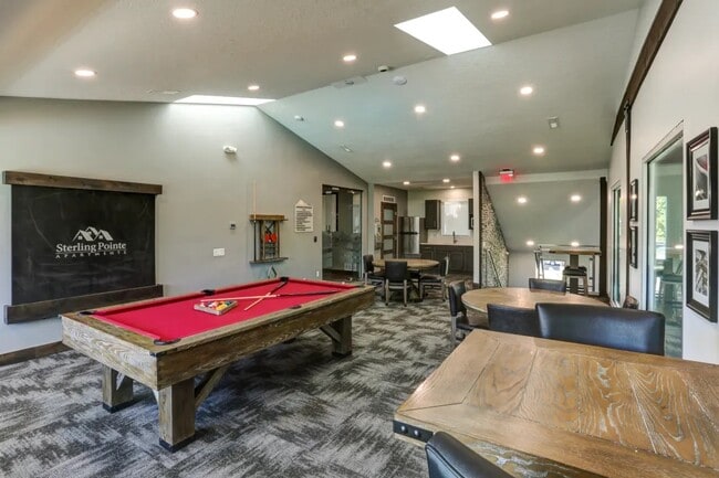 Sterling Pointe Apartments