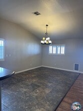 1820 Canon Dr in Imperial, CA - Building Photo - Building Photo