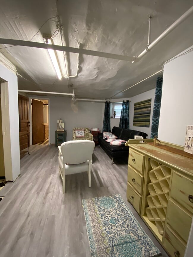 1620 W Thome Ave, Unit Best in Chicago, IL - Building Photo - Building Photo