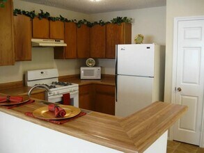 1905 Golden Pheasant Dr in Austin, TX - Building Photo - Building Photo