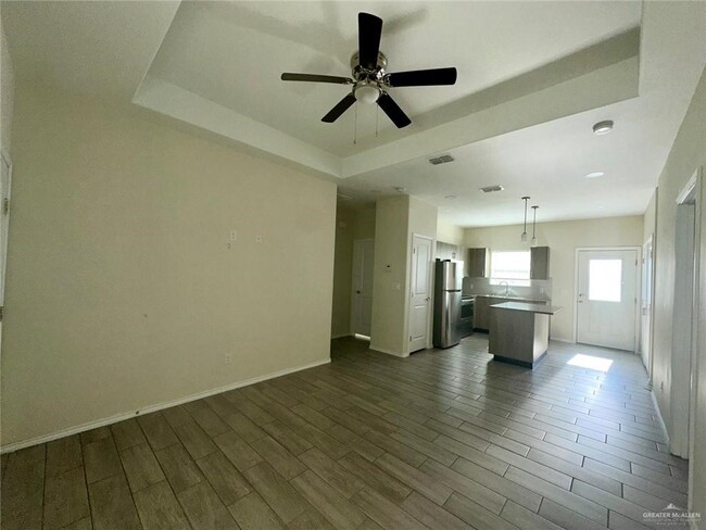 16 Hiawatha Dr in Pharr, TX - Building Photo - Building Photo