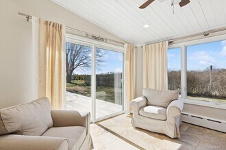 1110 Gillette Dr in East Marion, NY - Building Photo - Building Photo