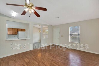 155 Manchester Rd in Summerville, SC - Building Photo - Building Photo