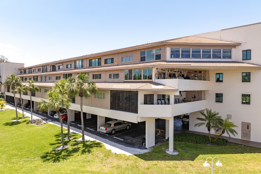 The Waterway in Bradenton, FL - Building Photo