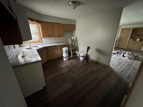 4175 N 91st St in Milwaukee, WI - Foto de edificio - Building Photo