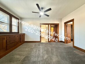 907 Lincoln Ave in Fort Wayne, IN - Building Photo - Building Photo