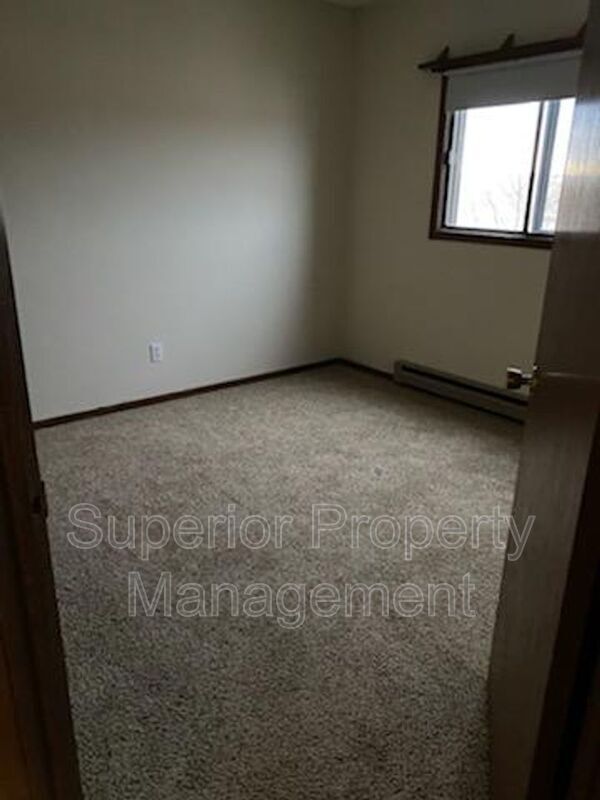 901 4Th Ave in Edgemont, SD - Building Photo - Building Photo
