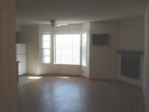 10270 Tujunga LLC (10248) in Tujunga, CA - Building Photo - Interior Photo