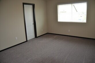 3372 Inverness St in Mount Vernon, WA - Building Photo - Building Photo