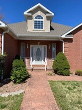 2613 Miller Ln in Poplar Bluff, MO - Building Photo - Building Photo