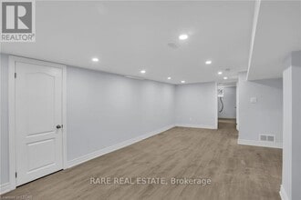 7 Holden Ave in Simcoe, ON - Building Photo - Building Photo