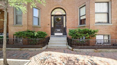15 St Germain St in Boston, MA - Foto de edificio - Building Photo