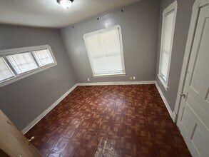 2647 Fremont Ave N in Minneapolis, MN - Building Photo - Building Photo