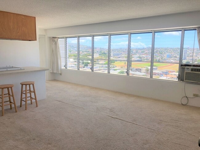 2525 Date St in Honolulu, HI - Building Photo - Building Photo