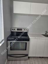 910 Mormon St in Folsom, CA - Building Photo - Building Photo