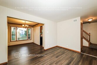2517 Leach Dr in Naperville, IL - Building Photo - Building Photo