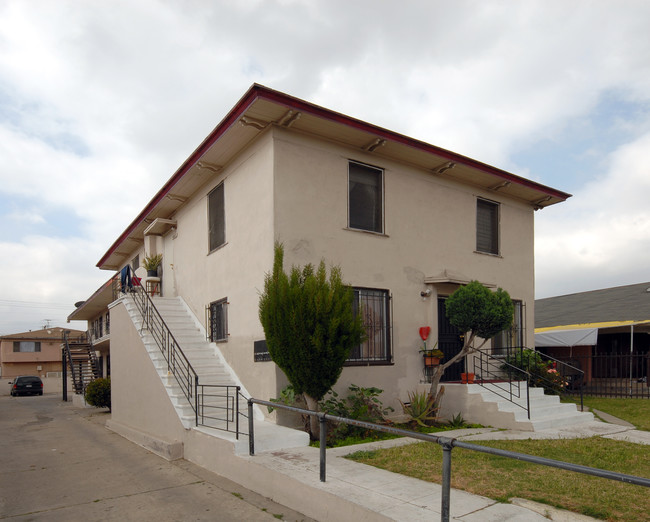 882-888 1/2 E. 50th St. in Los Angeles, CA - Building Photo - Building Photo