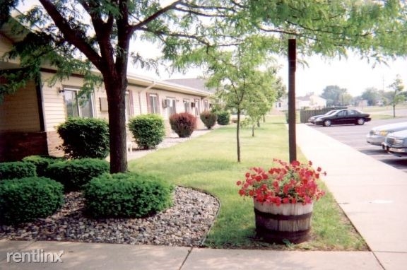 Greenwood in Owosso, MI - Foto de edificio