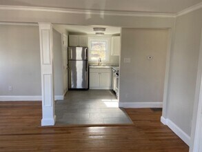 10 Bateman St in Boston, MA - Building Photo - Building Photo