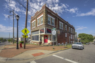 503 Barnett Ave in Kansas City, KS - Foto de edificio - Building Photo