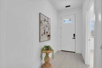 5331 71st Way N in St. Petersburg, FL - Building Photo - Building Photo